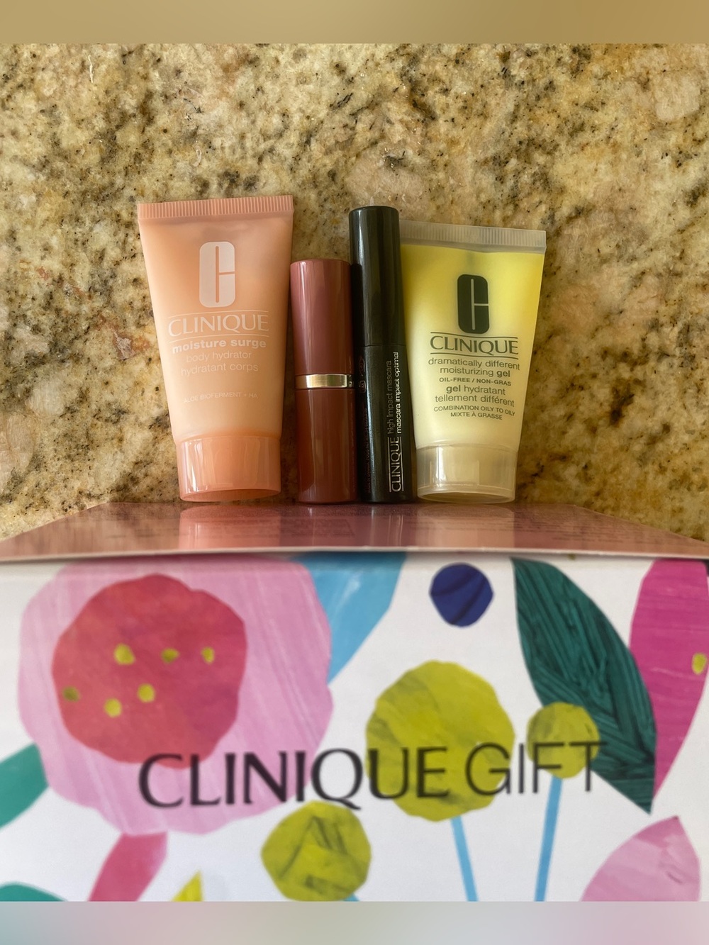 Clinique Skincare & Makeup Set
